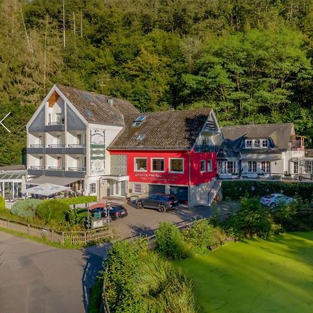 Hotel Schwanenweiher バート・ベルトリッヒ エクステリア 写真